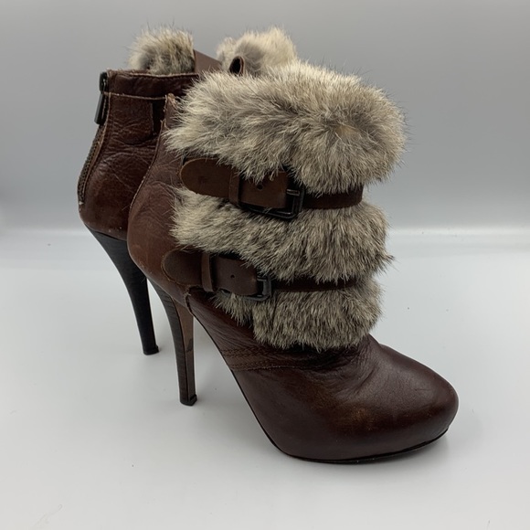 Heeled booties - Picture 2 of 5